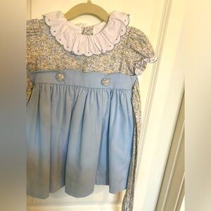 2t Sal & pimienta dress, worn a couple of times, like new condition. No stains.